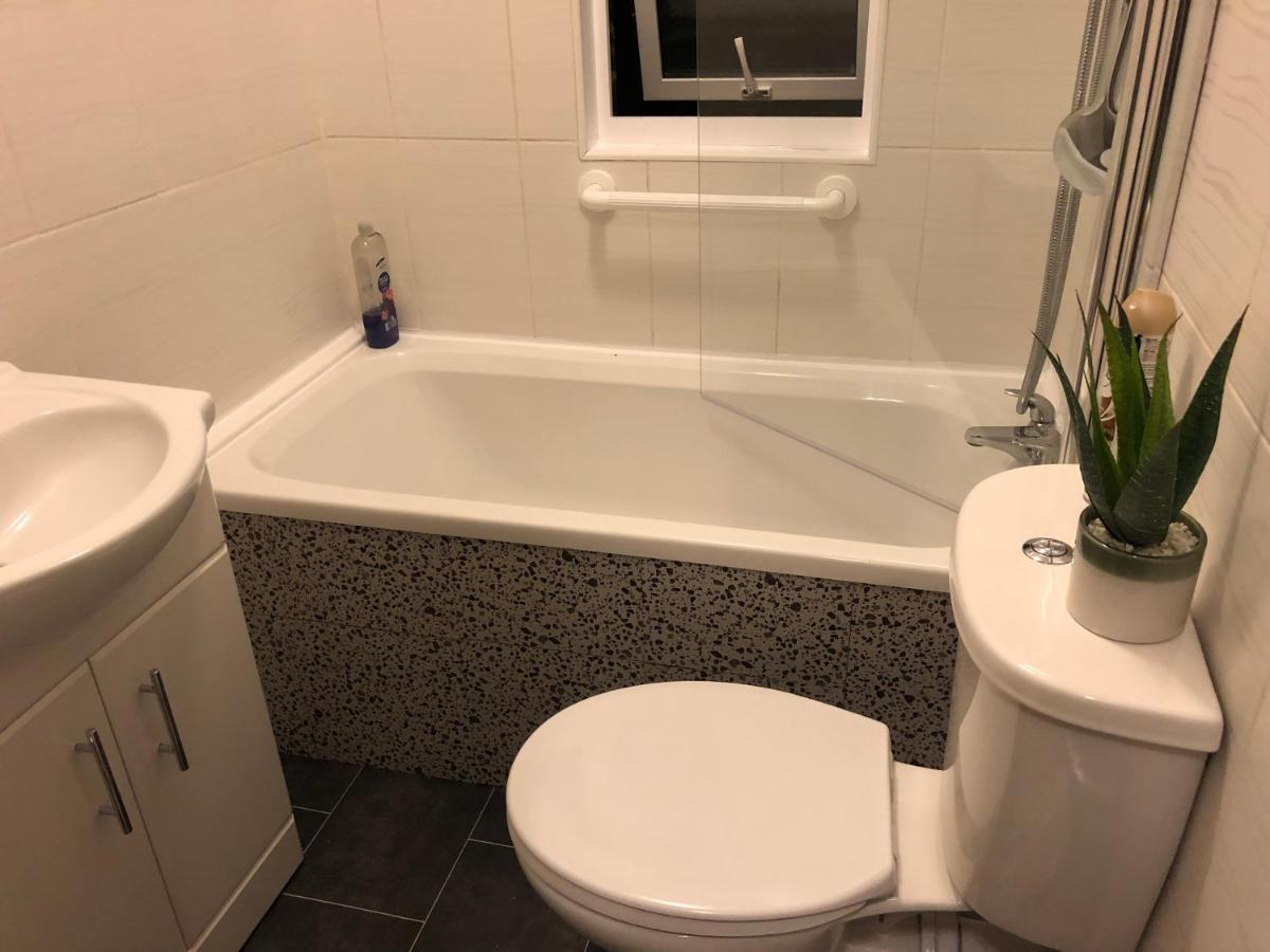 شيفيلد Handsworth Home - 2 Bedroomed المظهر الخارجي الصورة