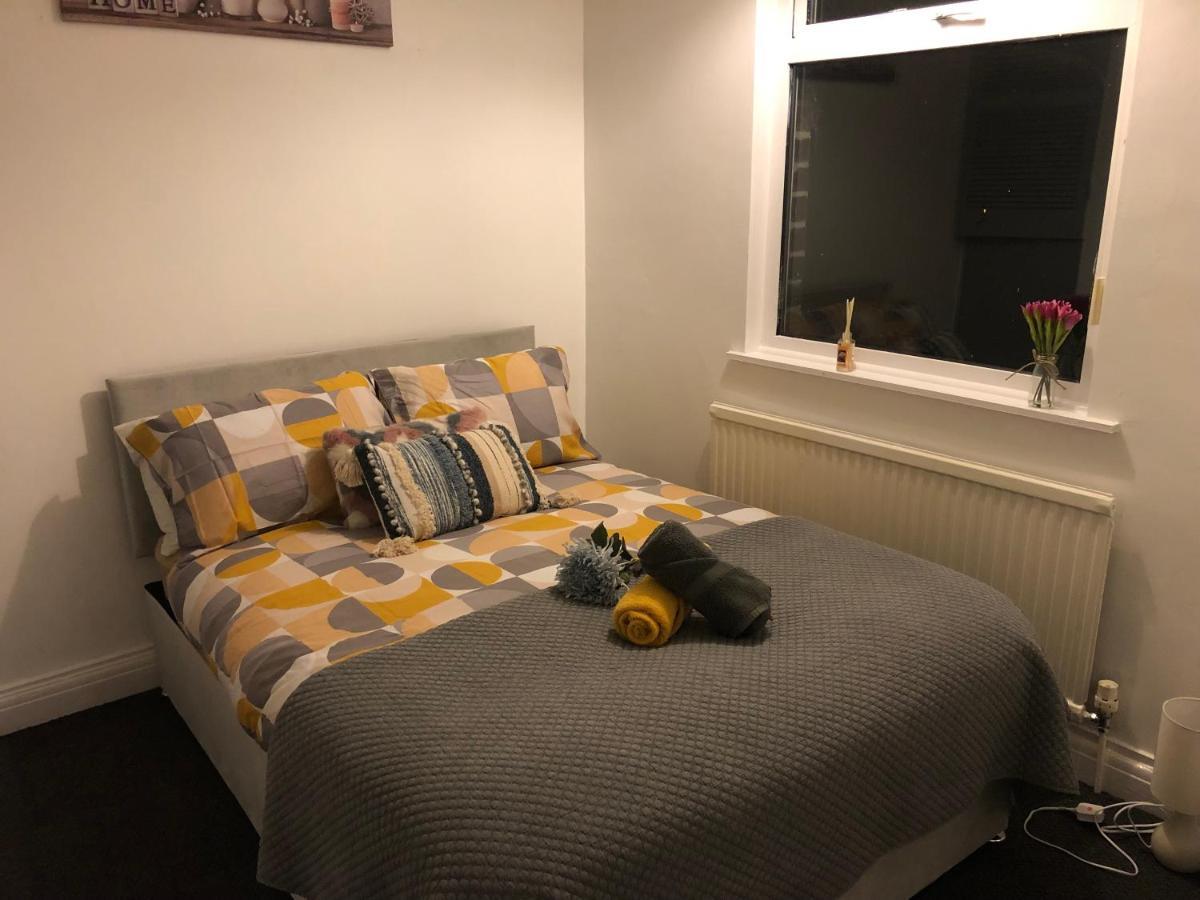 شيفيلد Handsworth Home - 2 Bedroomed المظهر الخارجي الصورة